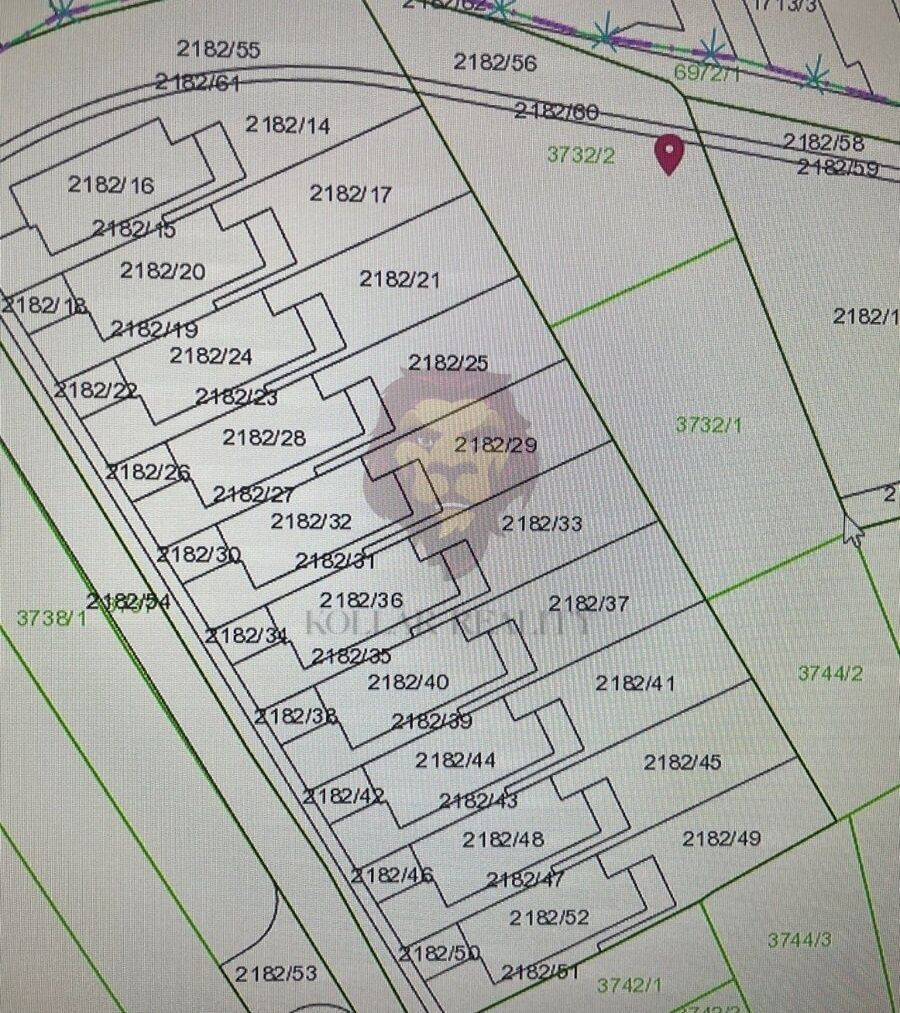 NA PREDAJ NITRIANSKÉ PRAVNO - POZEMOK 1387m2