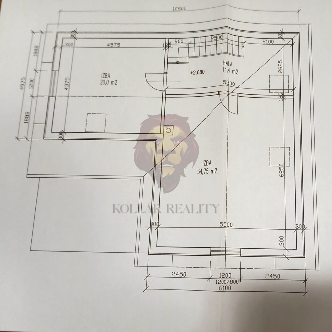 NA PREDAJ 3-PODLAŽNÝ DOM V HLOHOVCI