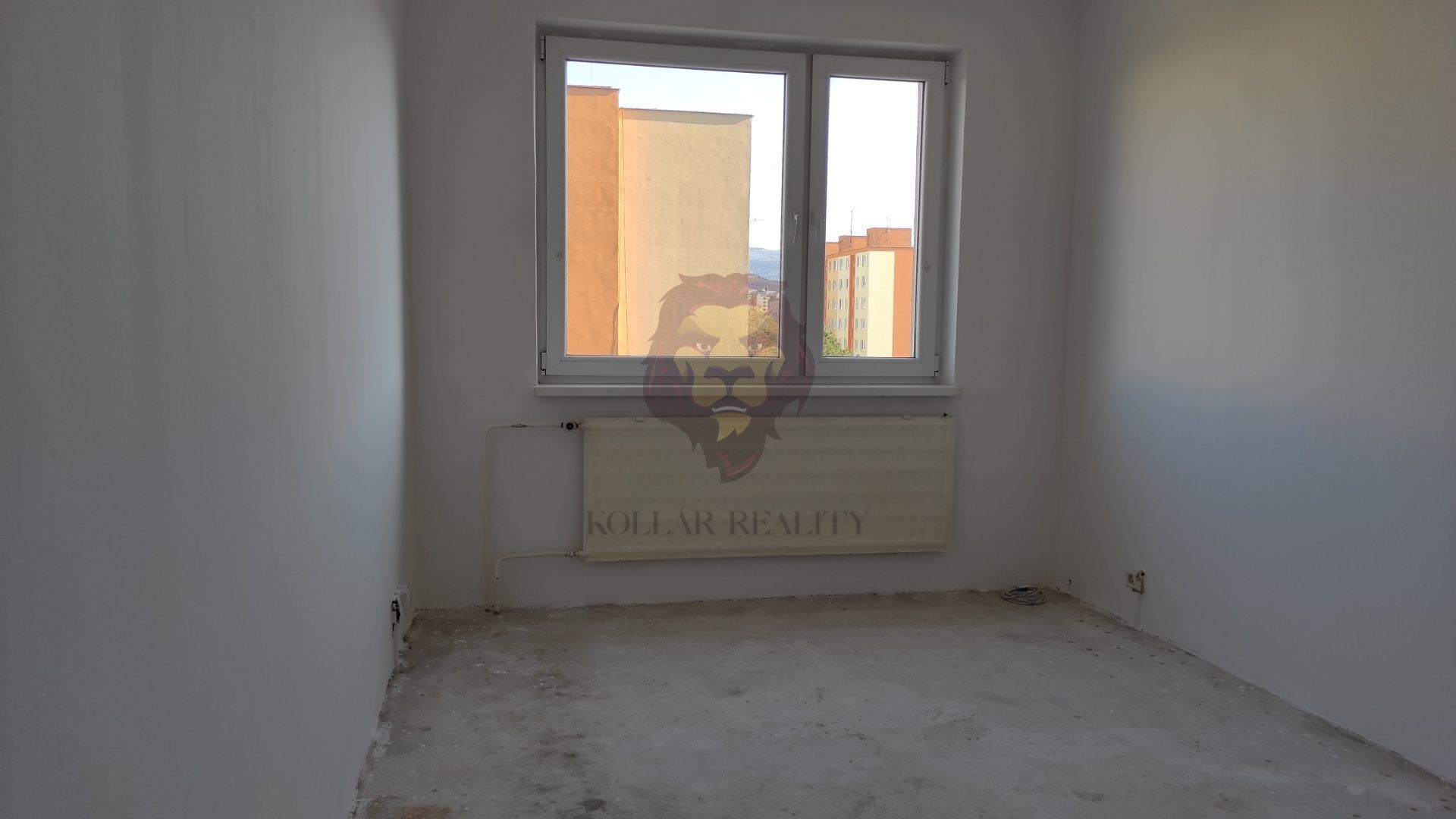 NA PREDAJ PRIEVIDZA , J.FRANCISCIHO 5 IZBOVÝ , 94m2