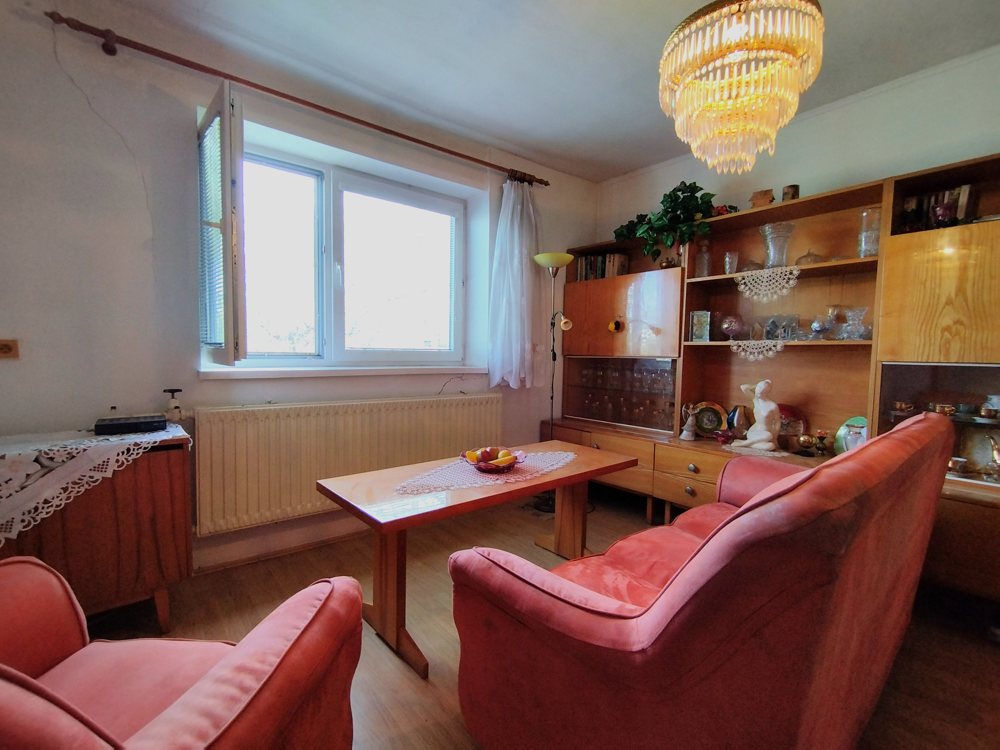 NA PREDAJ - Rodinný dom so záhradou v Sasinkove