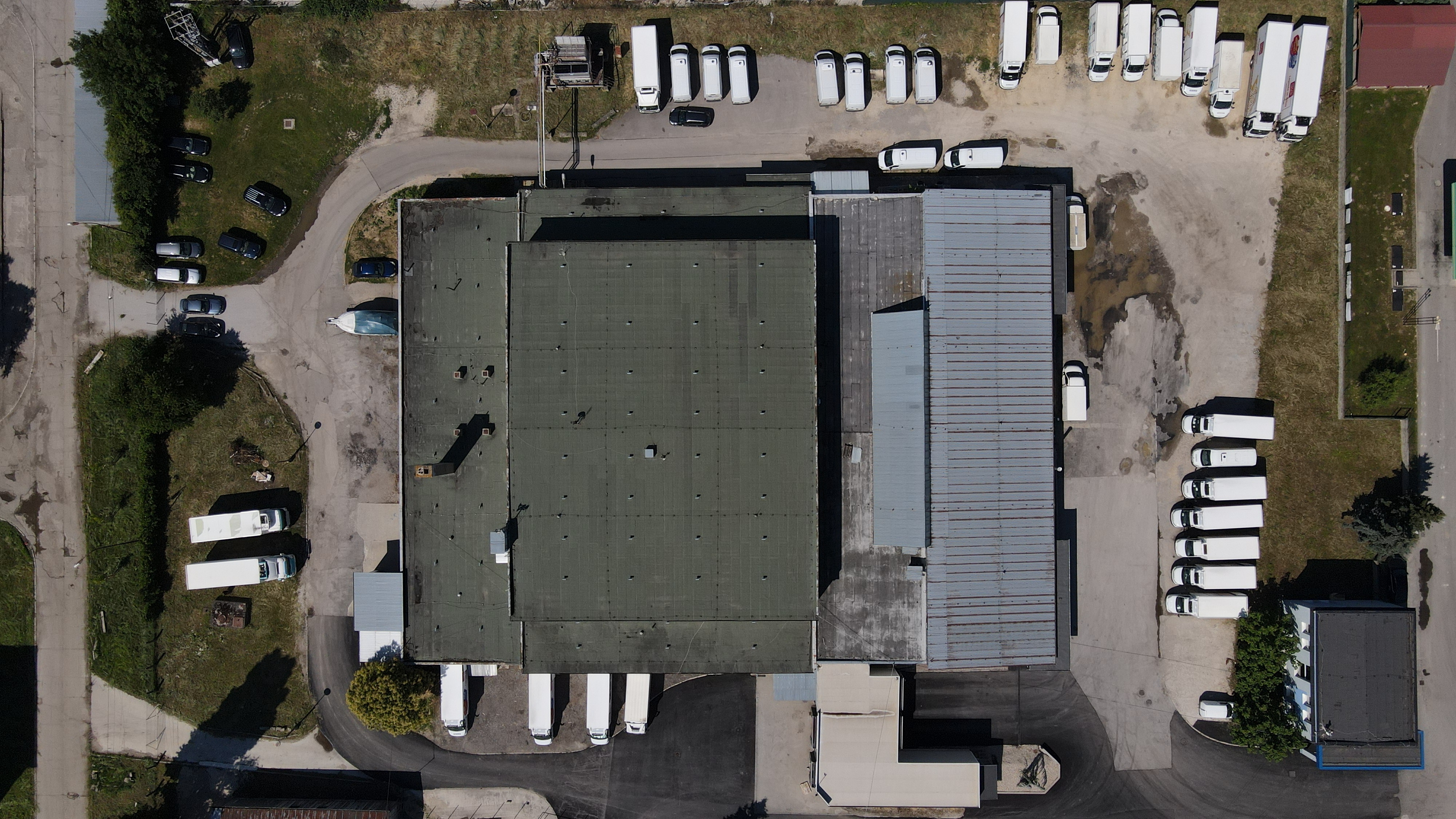 ZNÍŽENÁ CENA!! NA PREDAJ VÝROBNA HALA  -NOVÉ MESTO NAD VÁHOM