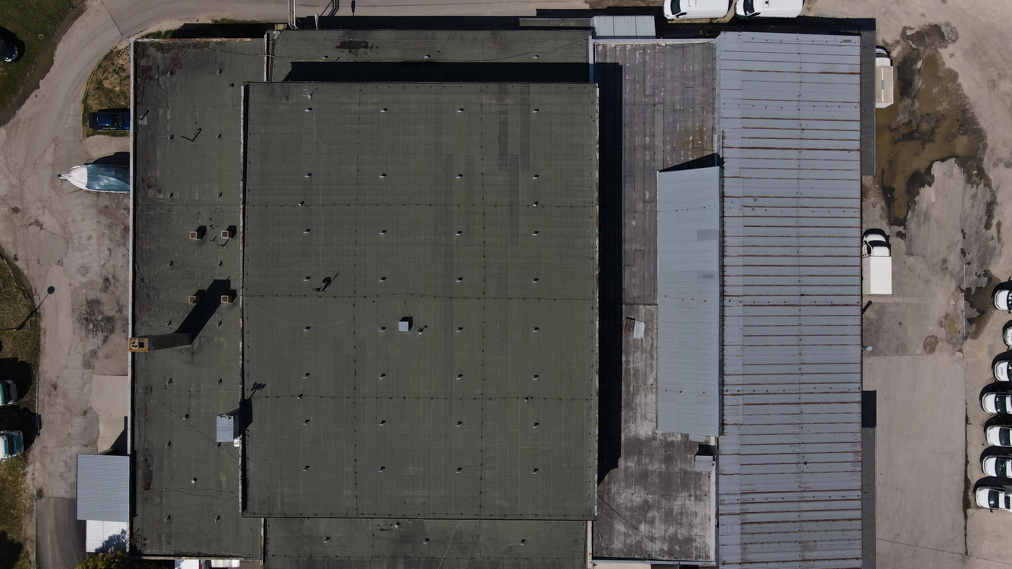 NA PRENÁJOM VÝROBNA HALA A ADMINISTRATÍVNA BUDOVA NOVÉ MESTO NAD VÁHOM