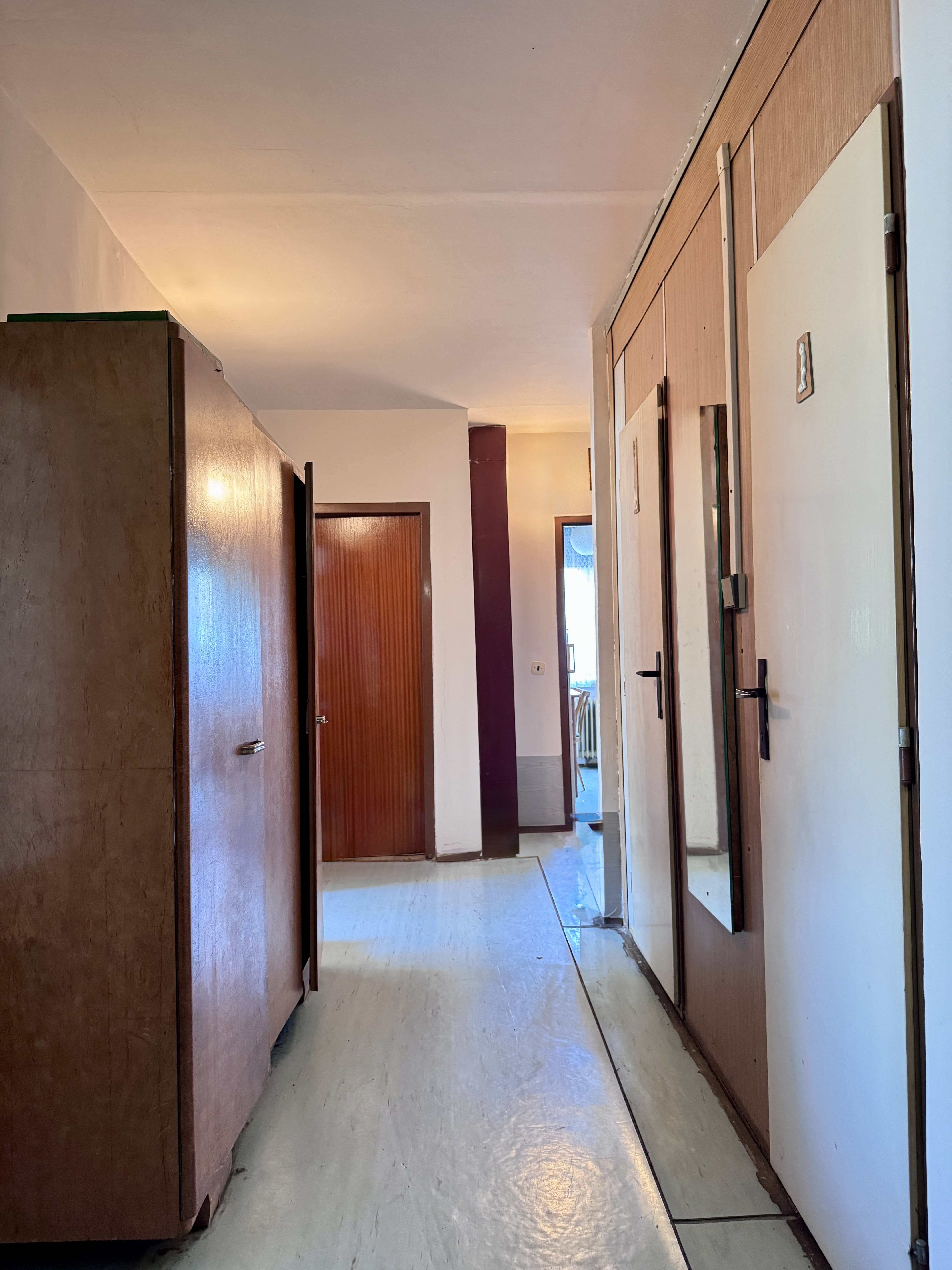 NA PREDAJ 3 IZBOVÝ BYT BREZOVÁ POD BRADLOM 64m2