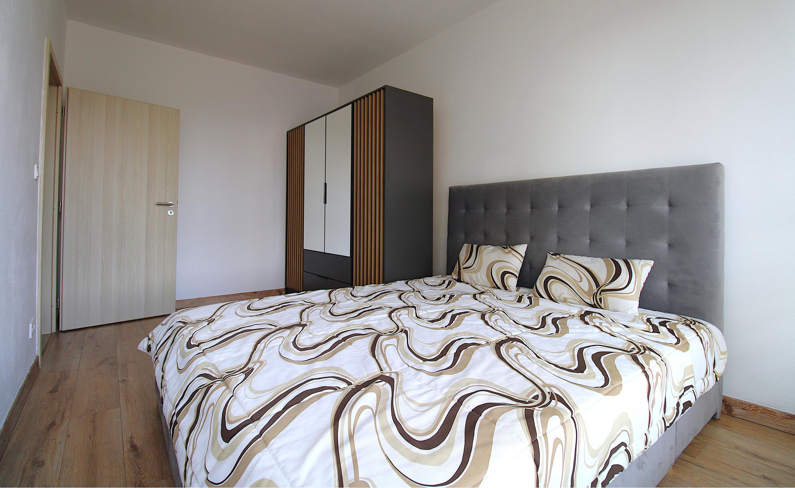 NA PRENÁJOM -3-izbový byt NOVÁ NITRA