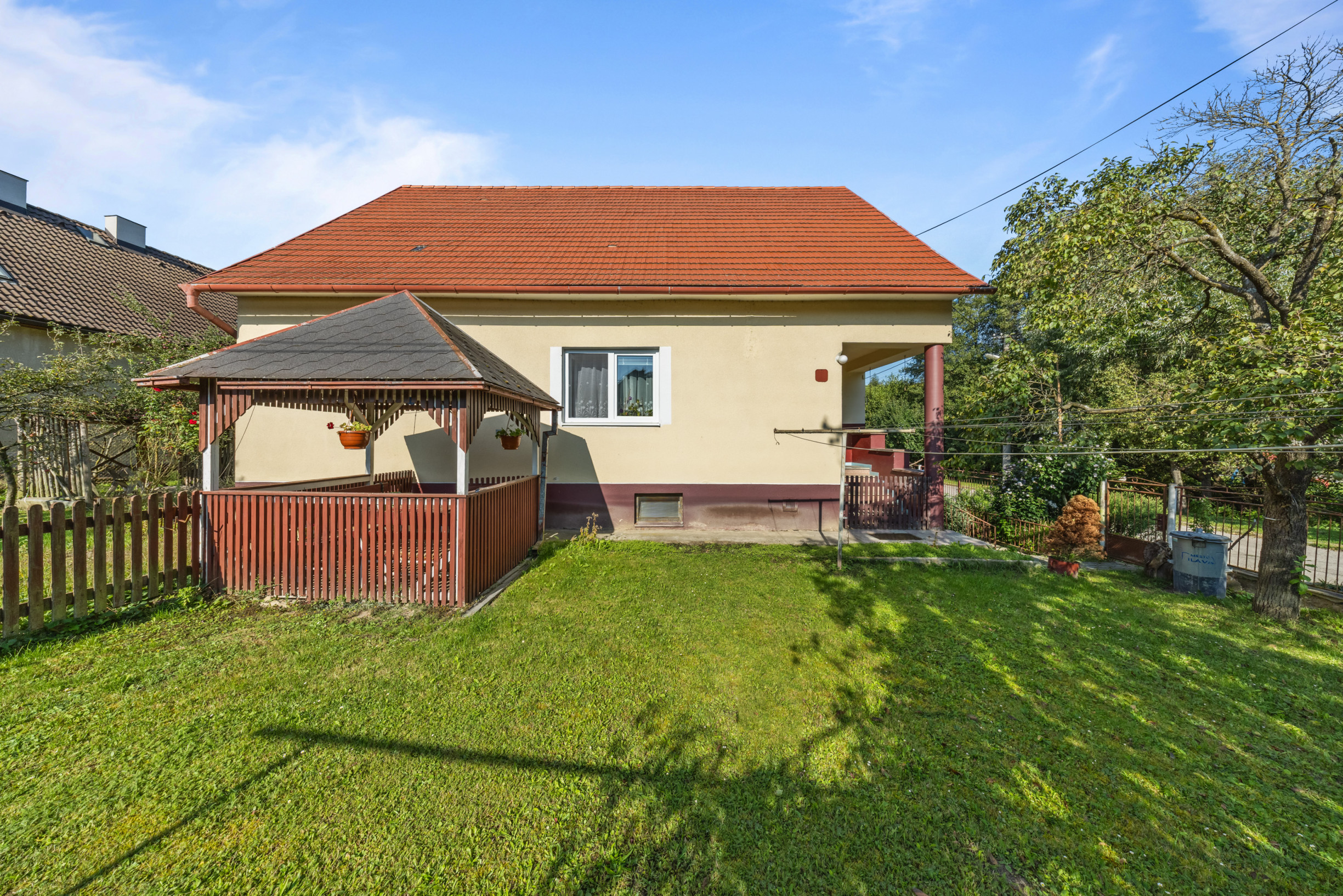 REZERVOVANÉ   4-izbový rodinný dom v Ilave so záhradou