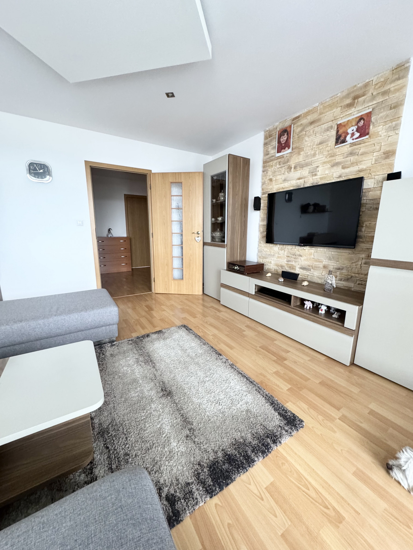 Rezervované  slnečný 77m2 - 3 izbový byt Trenčín