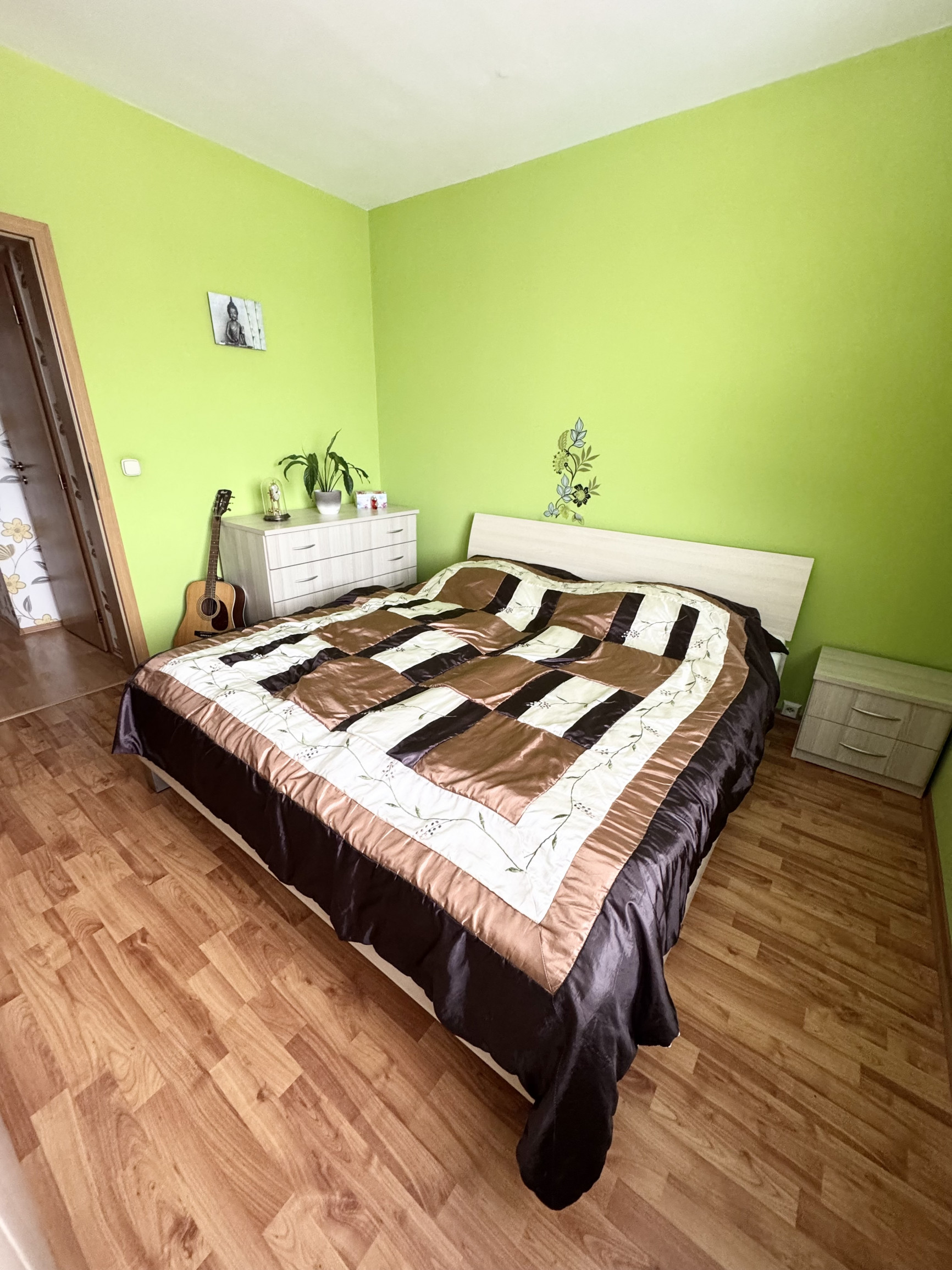 Rezervované  slnečný 77m2 - 3 izbový byt Trenčín