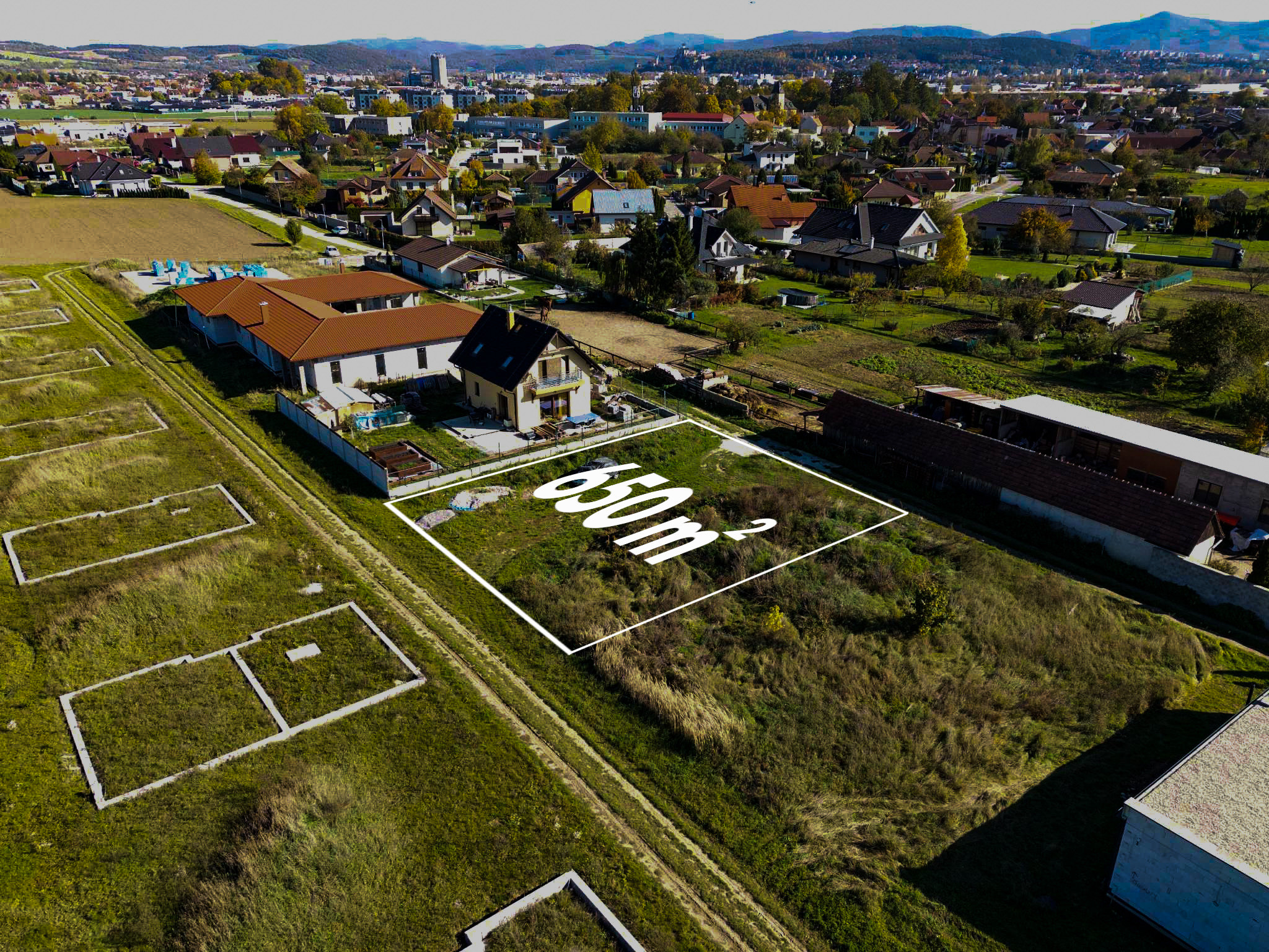 Na predaj stavebný pozemok 650 m² – Trenčín, Záblatie