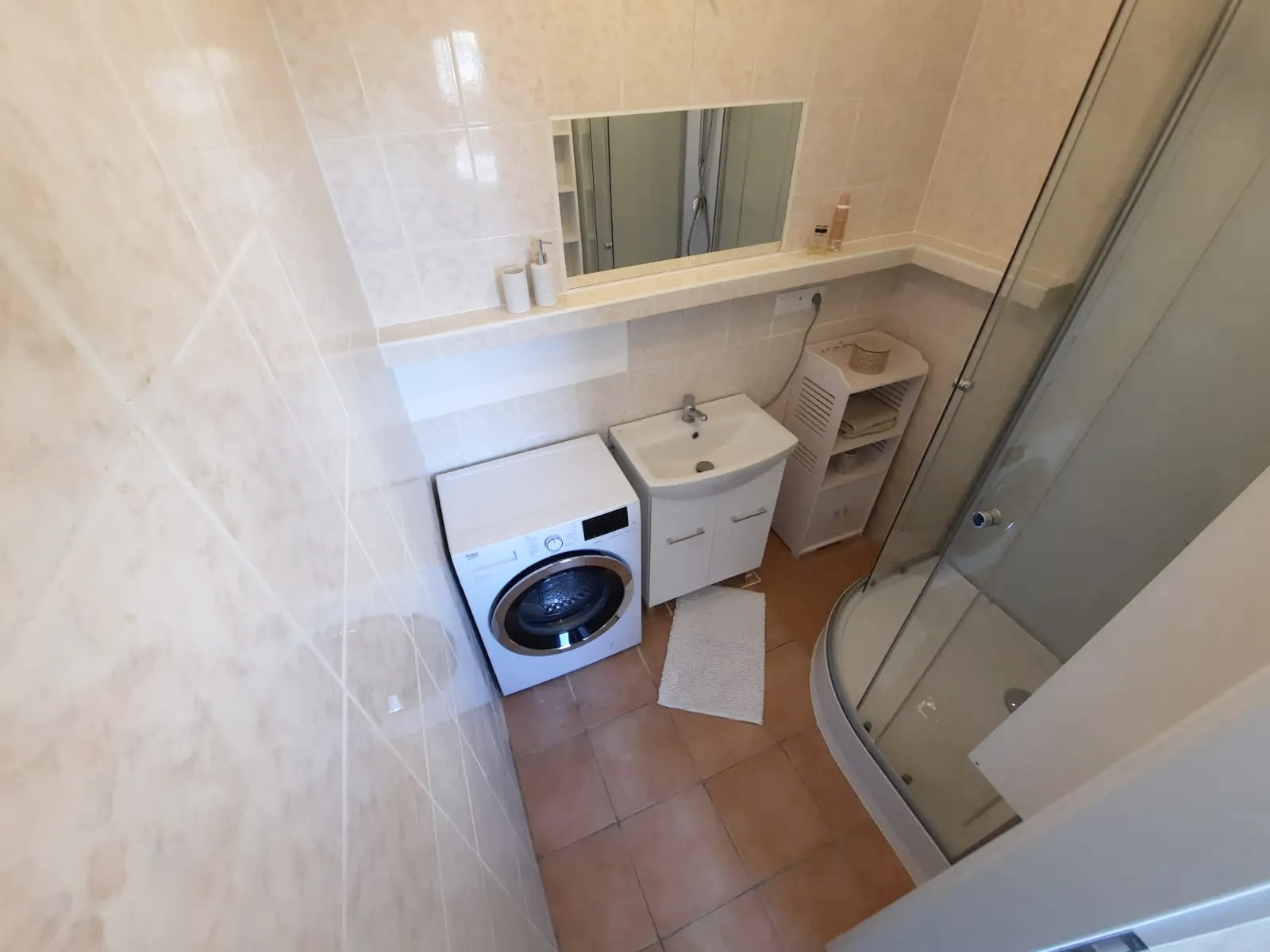 Na prenájom 2-izbový byt – Trenčín, Juh (Saratovská ulica)