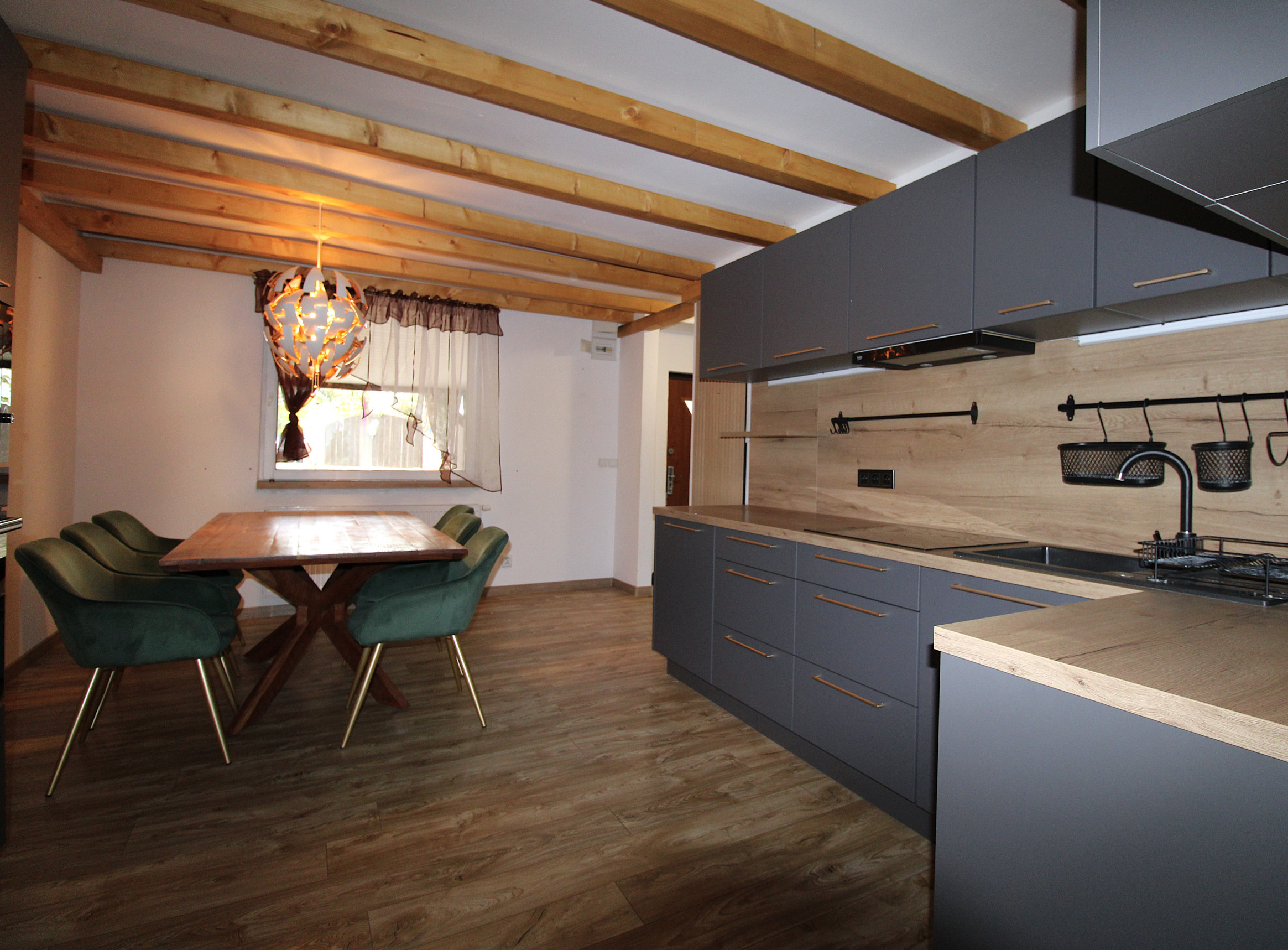 NA PRENÁJOM - Rodinny dom v Zemianskych Sadoch