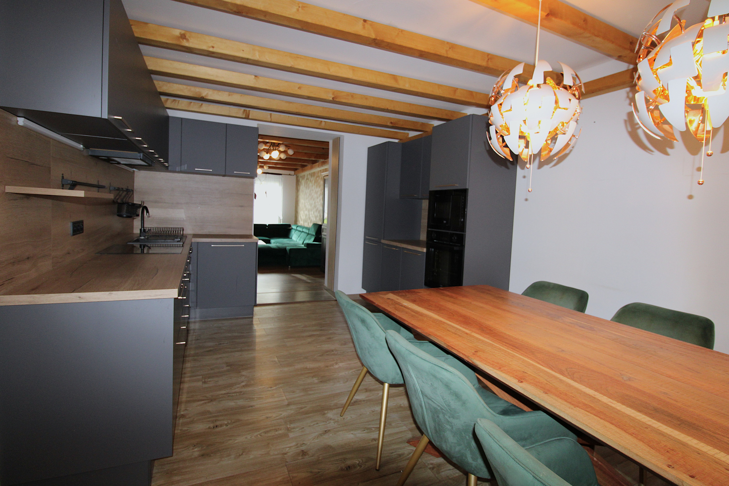 NA PRENÁJOM - Rodinny dom v Zemianskych Sadoch