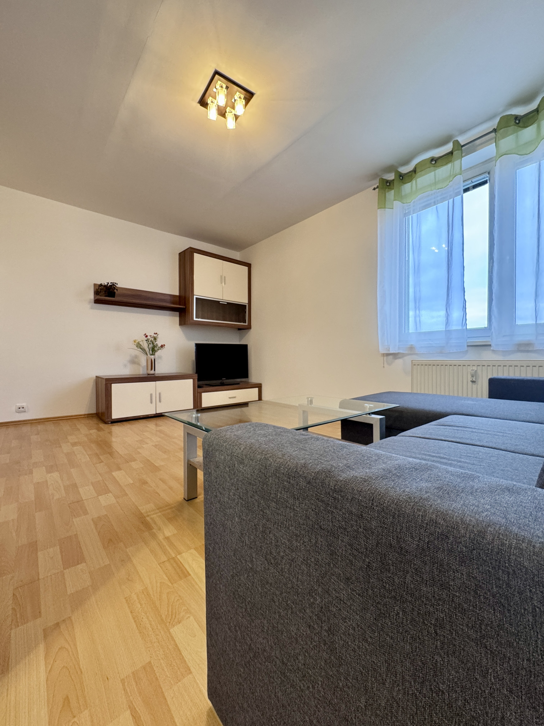 Prenájom 2 Izbový byt Nové mesto nad Váhom 40 m2