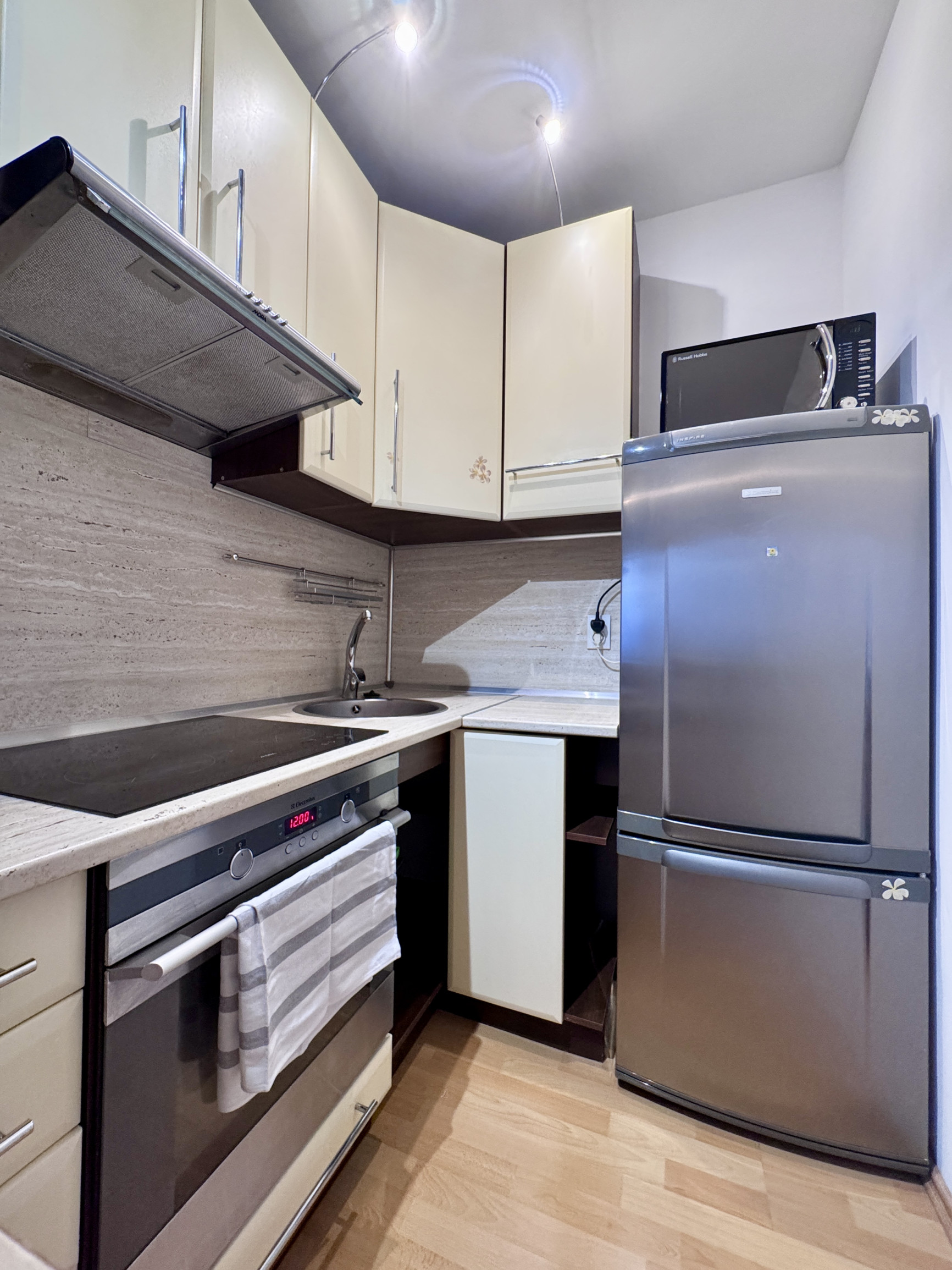 Prenájom 2 Izbový byt Nové mesto nad Váhom 40 m2