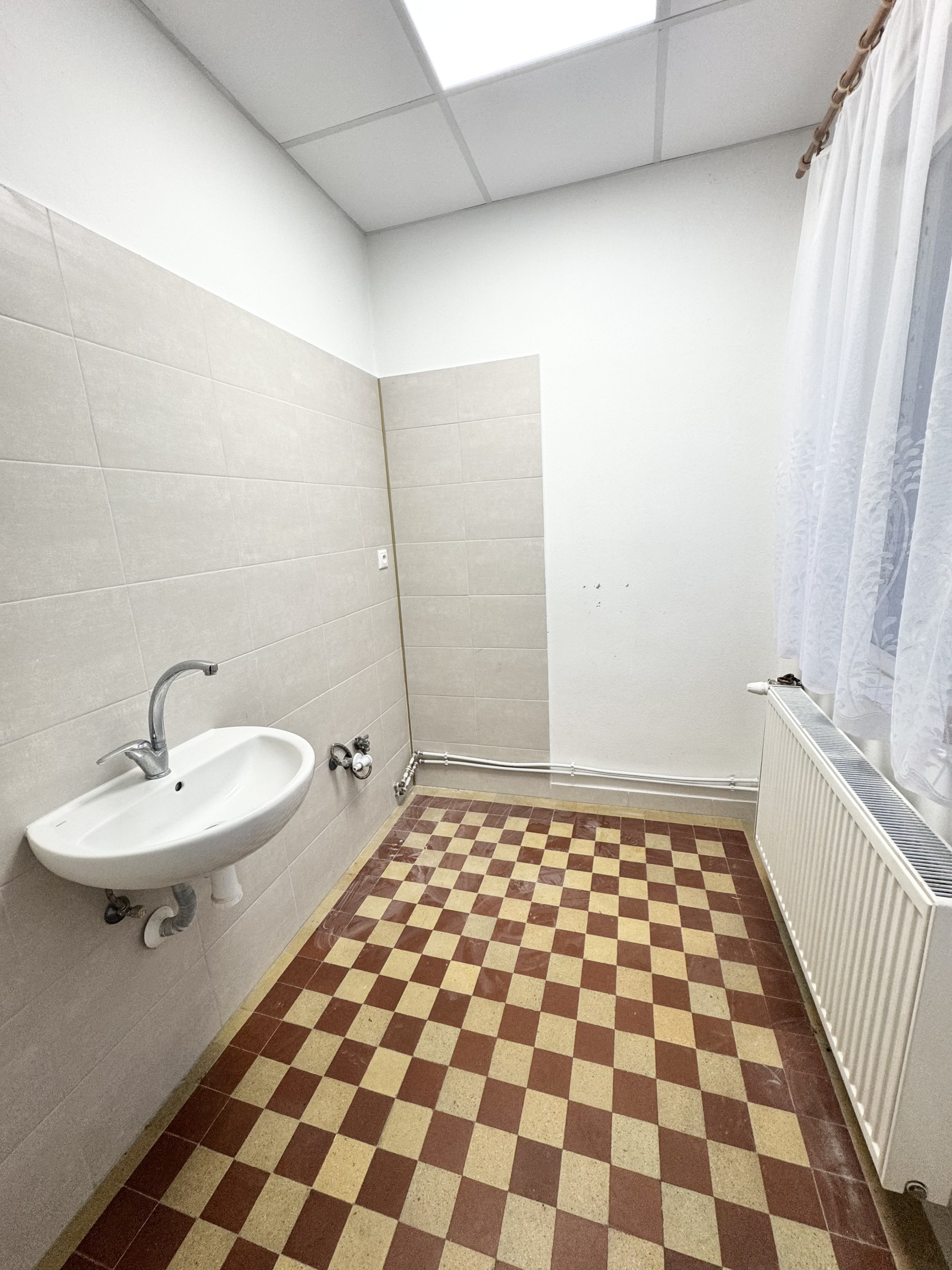 Na predaj rodinný dom v Trenčíne – Sihoť • výborná lokalita