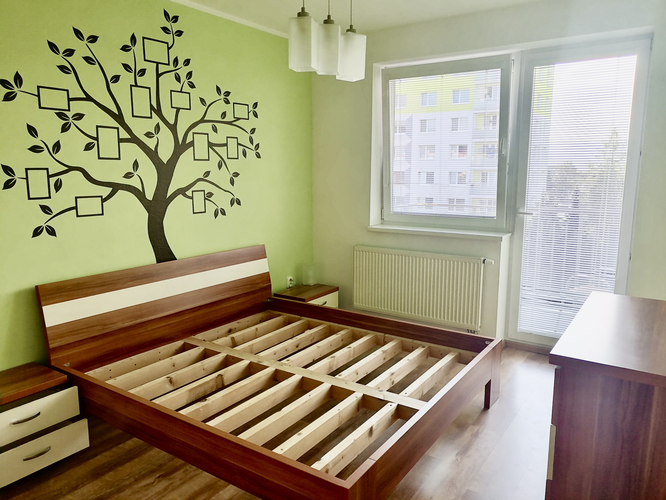 Rezervované Moderný 2-izbový byt s 2 balkónmi, Ilava – SNP