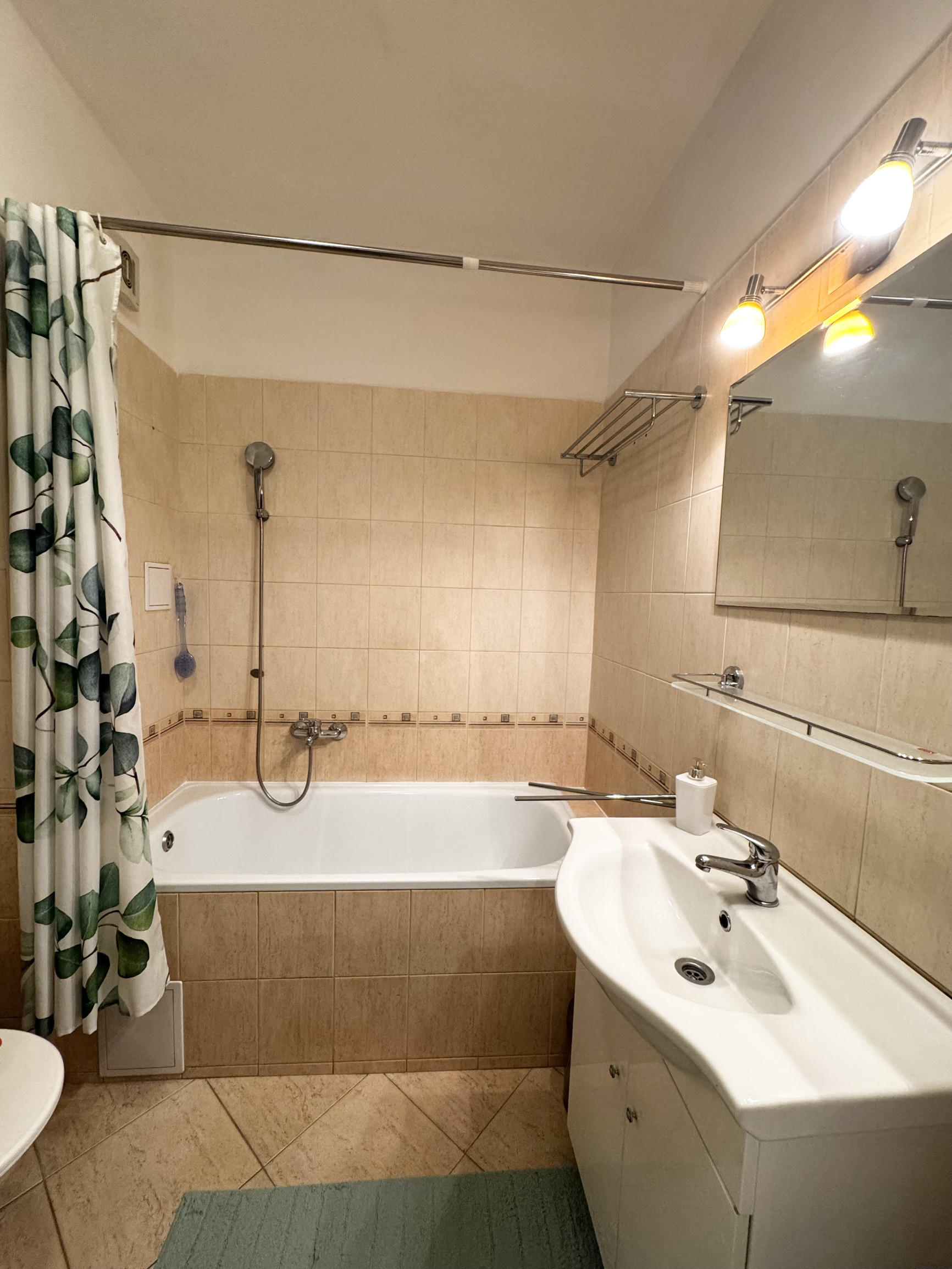 NA PREDAJ – Moderný 2-izbový byt s veľkou loggiou | Ilava