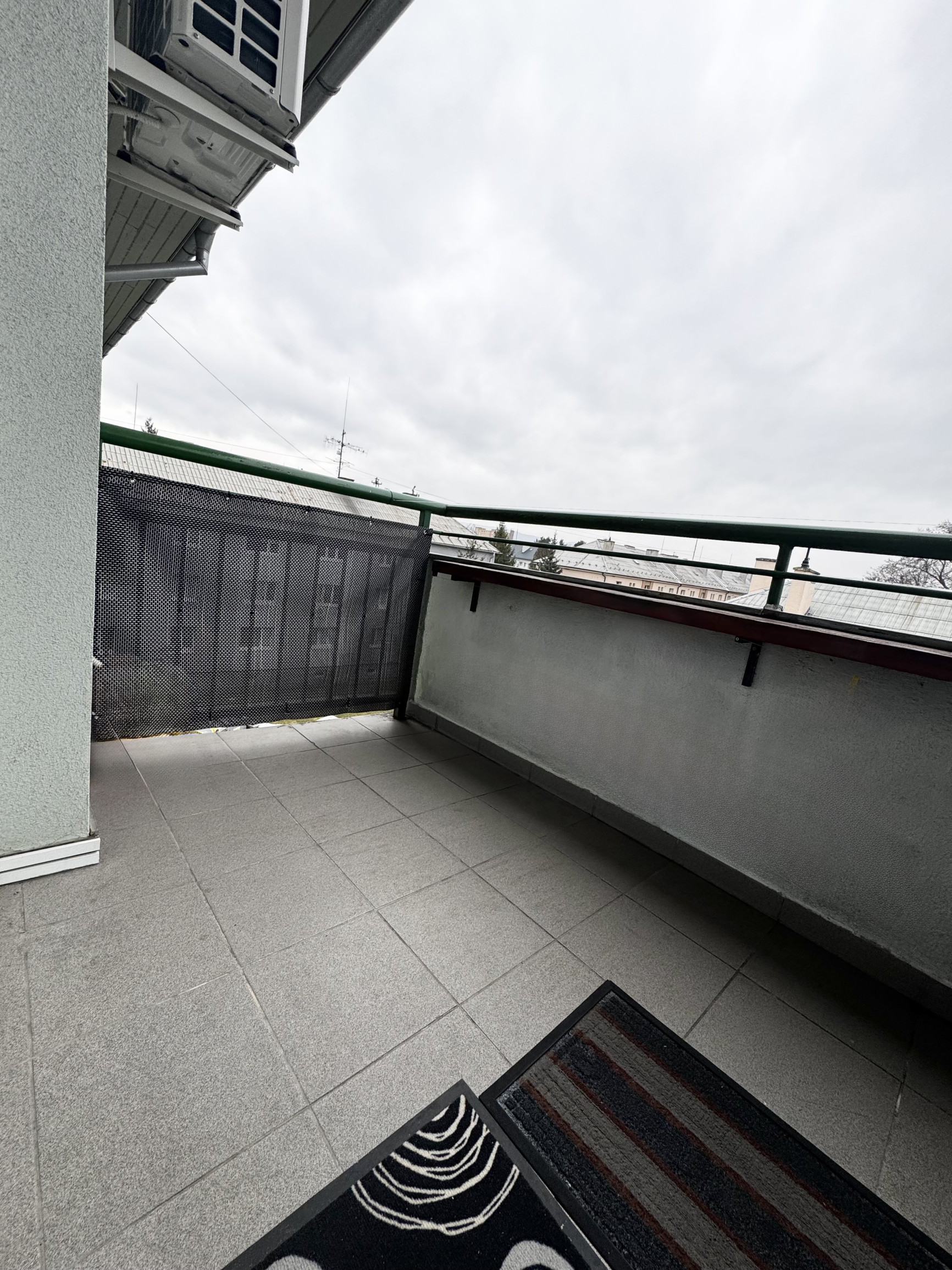 NA PREDAJ – Moderný 2-izbový byt s veľkou loggiou | Ilava