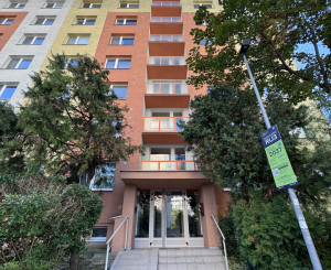 Na predaj 2-izbový byt v Ružinove, Bratislava-Rezedova ulica