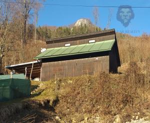 Rekreačná chata s pozemkom na predaj Sklabinský Podzámok