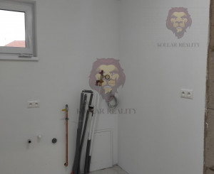 NA PREDAJ RODINNÝ DOM - NOVOSTAVBA - BYSTRIČANY 4-IZBOVÝ , 488m2 POZEMOK