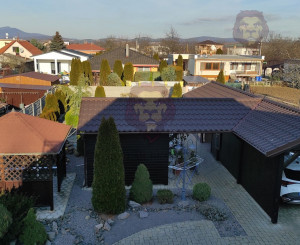 !!Znižená cena!! NA PREDAJ VELKÉ BIELICE - RODINNÝ DOM - 6,5 IZBOVÝ