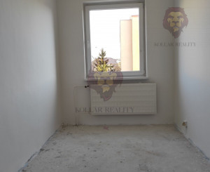 NA PREDAJ PRIEVIDZA , J.FRANCISCIHO 5 IZBOVÝ , 94m2