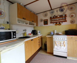 NA PREDAJ - Pozemok s chatkou neďaleko Sĺňavy