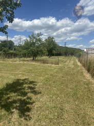 KOLLÁR REALITY ponúka na predaj pozemok v Novom Meste nad Váhom (1554 m2)