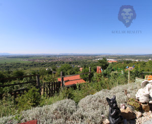 NA PREDAJ - Chatka s pekným výhľadom na Šianci