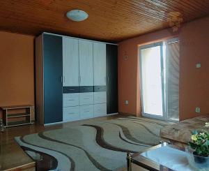 NA PRENÁJOM - 3-izbové podkrovie v Rodinnom dome Malženice