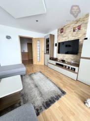 Rezervované  slnečný 77m2 - 3 izbový byt Trenčín