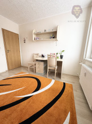 Rezervované  slnečný 77m2 - 3 izbový byt Trenčín