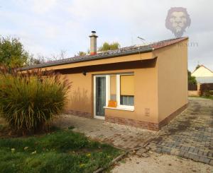 NA PRENÁJOM - Rodinny dom v Zemianskych Sadoch