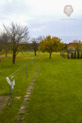 NA PREDAJ RODINNÝ DOM SO SAMOSTATNOU UBYTOVŇOU V OBCI ZAVAR