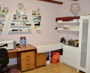 NA PREDAJ RODINNÝ DOM SO SAMOSTATNOU UBYTOVŇOU V OBCI ZAVAR