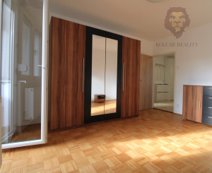 NA PRENÁJOM - 2 - izbový byt v centre Piešťan s parkovaním