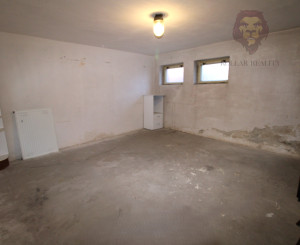 NA PRENÁJOM - 2 - izbový byt v centre Piešťan s parkovaním