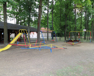 NA PREDAJ - Jazero pri Tomášikove