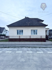 Na predaj rodinný dom v Trenčíne – Sihoť • výborná lokalita