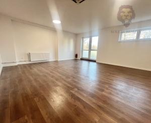 PRENÁJOM MODERNÉHO KANCELÁRSKEHO PRIESTORU