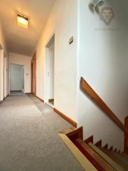 Rodinný dom v pôvodnom stave pár krokov od námestia – Nové Mesto nad Váhom