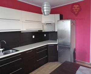 Rezervované Moderný 2-izbový byt s 2 balkónmi, Ilava – SNP