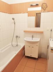 Rezervované Moderný 2-izbový byt s 2 balkónmi, Ilava – SNP