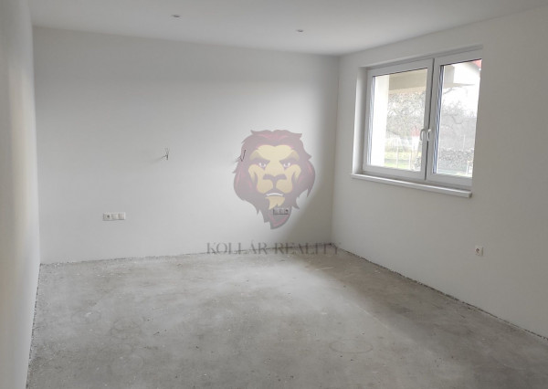 NA PREDAJ RODINNÝ DOM - NOVOSTAVBA - BYSTRIČANY 4-IZBOVÝ , 488m2 POZEMOK