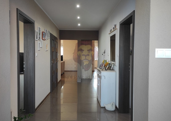 !!Znižená cena!! NA PREDAJ VELKÉ BIELICE - RODINNÝ DOM - 6,5 IZBOVÝ