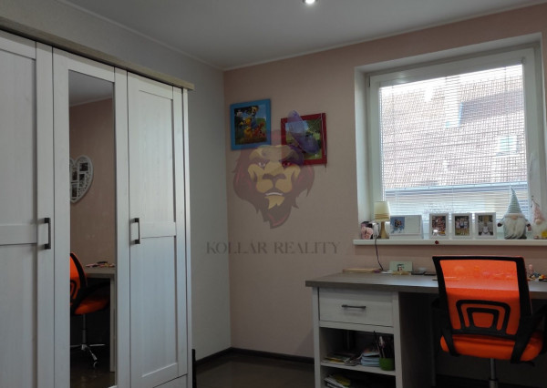 !!Znižená cena!! NA PREDAJ VELKÉ BIELICE - RODINNÝ DOM - 6,5 IZBOVÝ