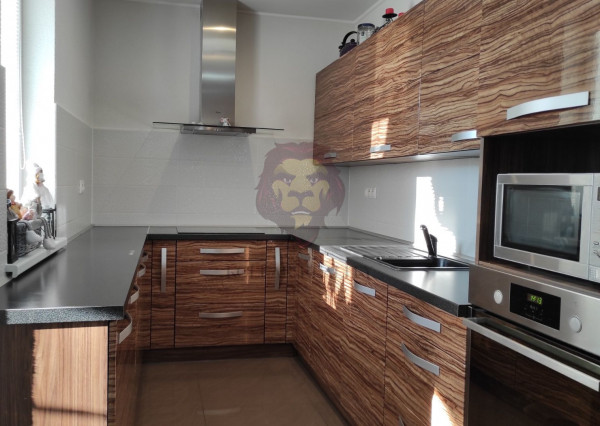 !!Znižená cena!! NA PREDAJ VELKÉ BIELICE - RODINNÝ DOM - 6,5 IZBOVÝ