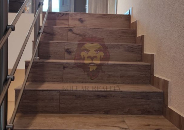 !!Znižená cena!! NA PREDAJ VELKÉ BIELICE - RODINNÝ DOM - 6,5 IZBOVÝ