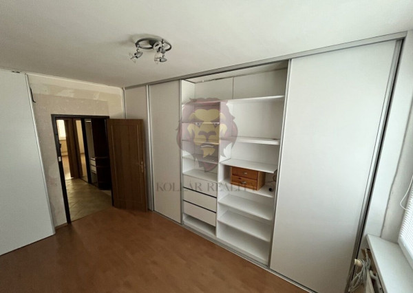 NA PREDAJ PRIEVIDZA , J.FÁNDLYHO 3 IZBOVÝ