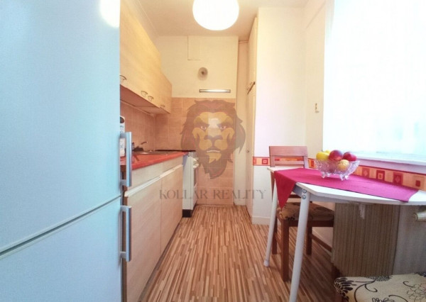 NA PREDAJ PRIEVIDZA , Š.KRÁLIKA 3 izbový